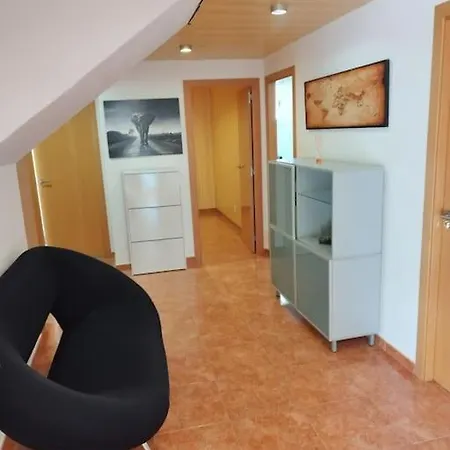 Privado Con Entrada Independiente En Caldes De Malavella Girona