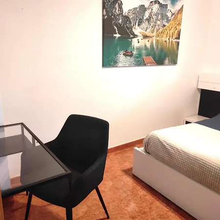 Privado Con Entrada Independiente En Caldes De Malavella Girona